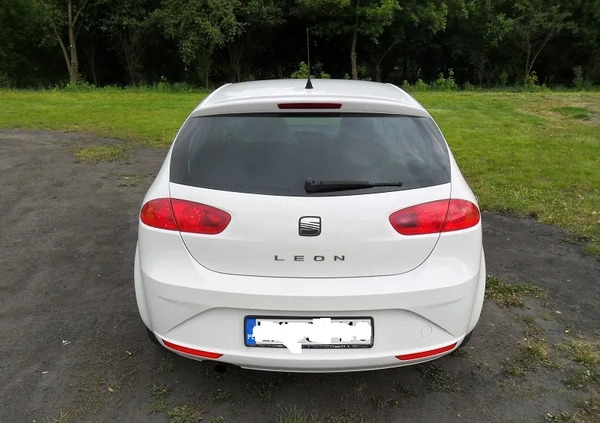 Seat Leon cena 16900 przebieg: 210000, rok produkcji 2011 z Kutno małe 137